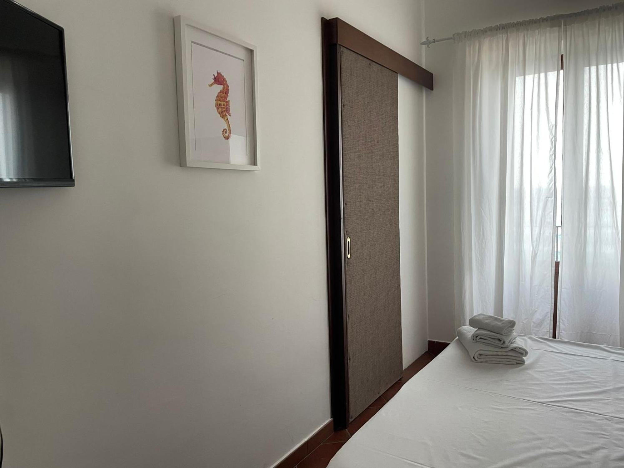 Casa Scala Hotel Ачиреале Екстериор снимка
